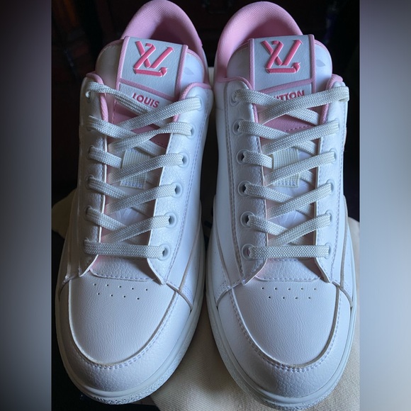 100% AUTHENTIC Louis Vuitton Charlie sneaker - Picture 2 of 6